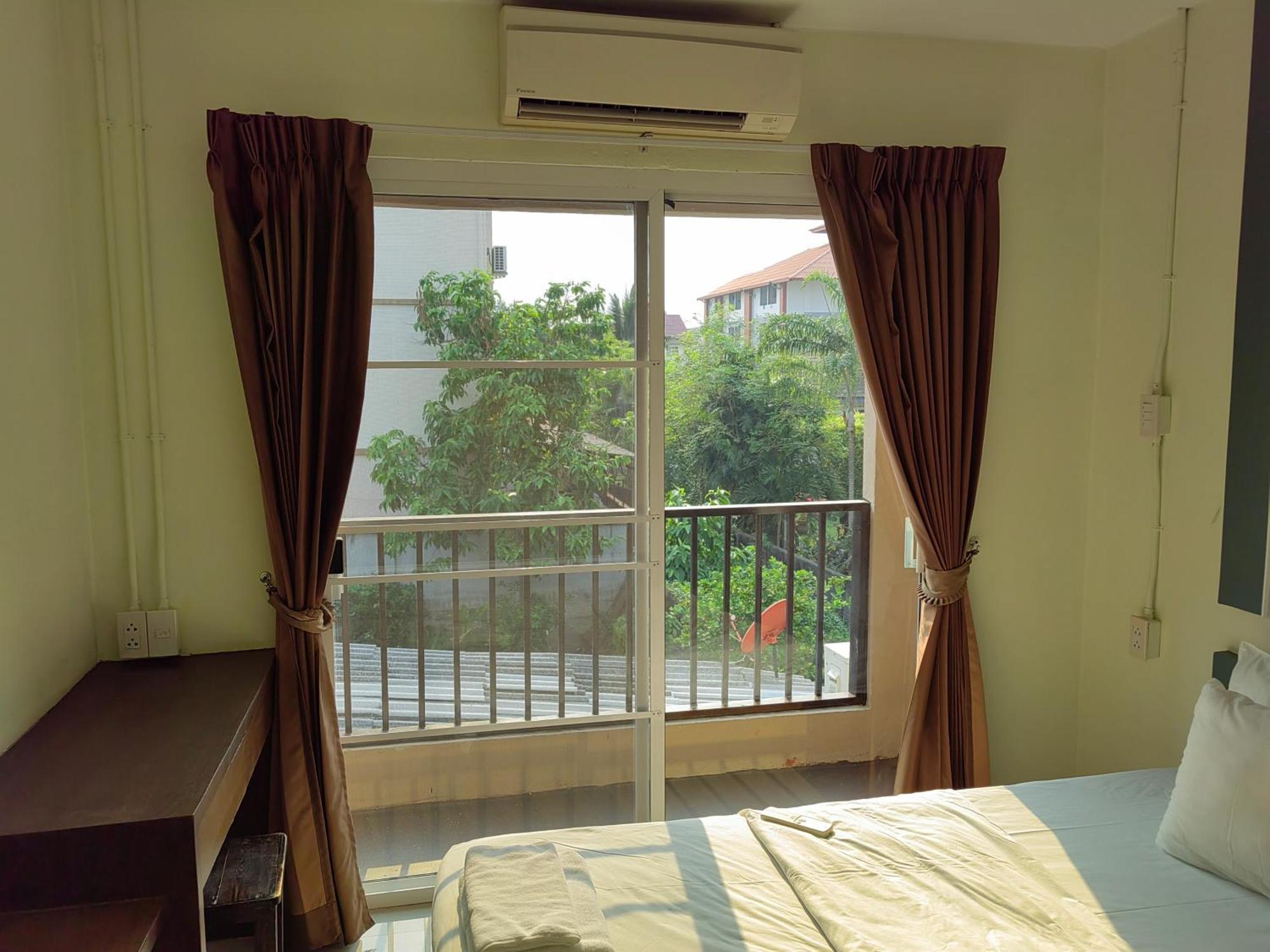 Kaysorn Residence And Guest House Chiang Mai Luaran gambar